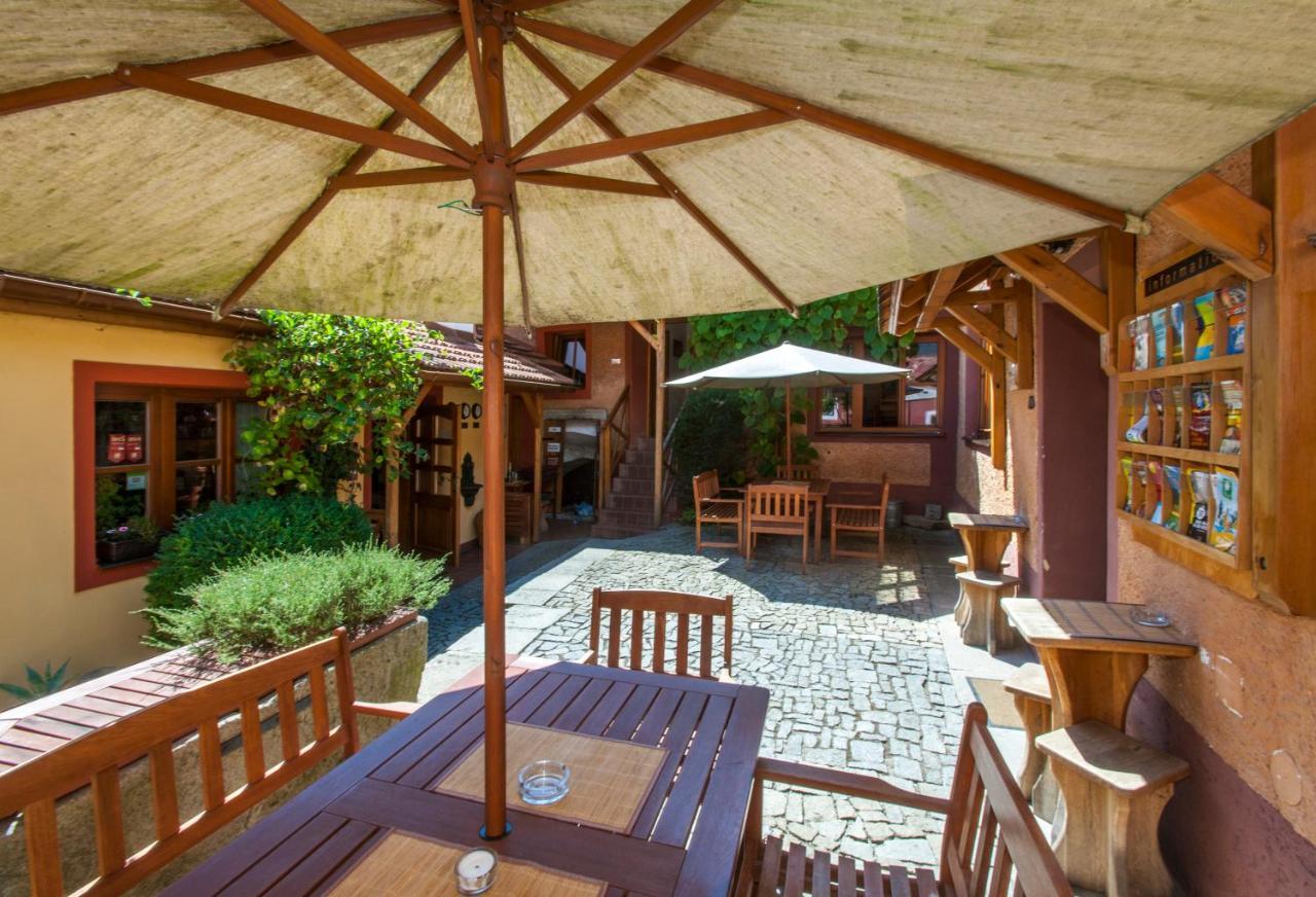 Hostel Postel Cesky Krumlov Exterior photo