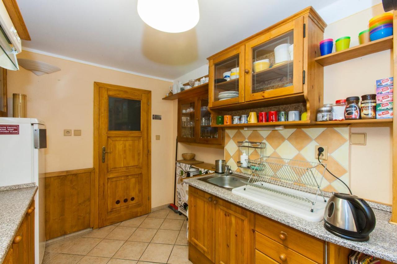 Hostel Postel Cesky Krumlov Exterior photo